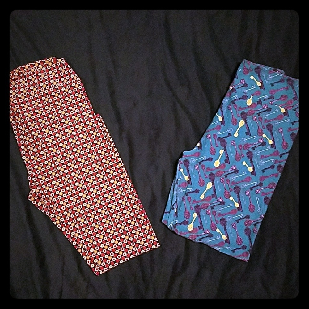 LulaRoe tall and curvy leggings, keys and circles